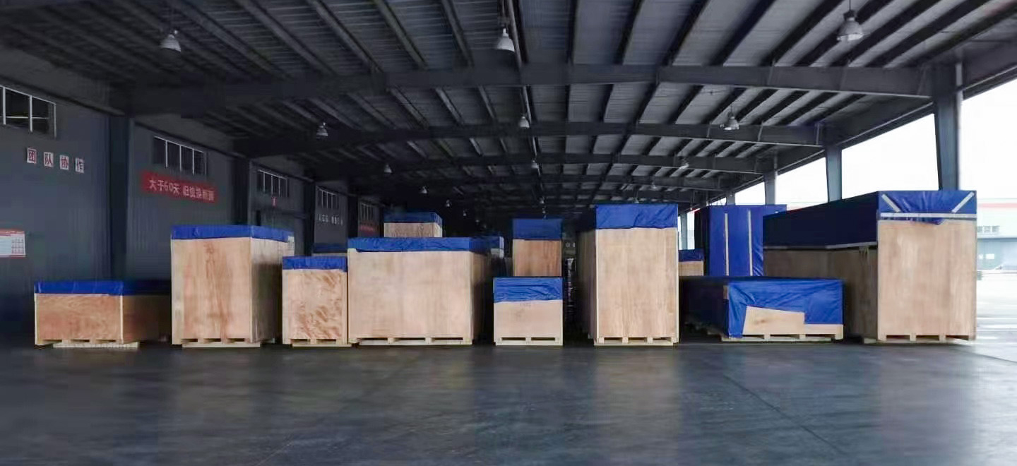 國(guó)外客戶(hù)二手利樂(lè)整線(xiàn)運(yùn)輸